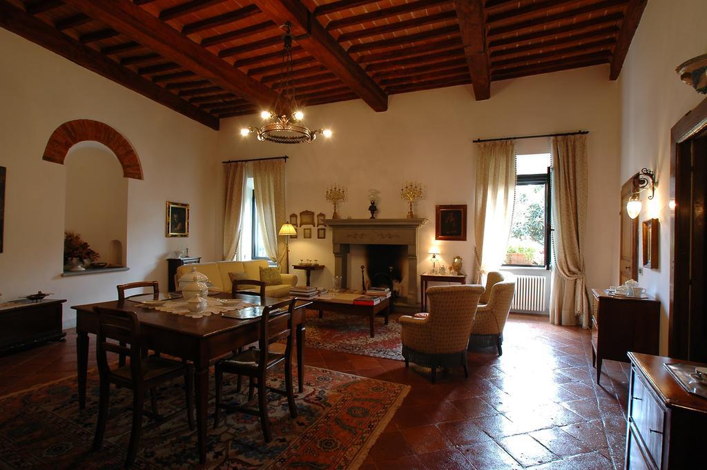 Palazzo Bizzarri 호텔 라폴라노테르메 외부 사진
