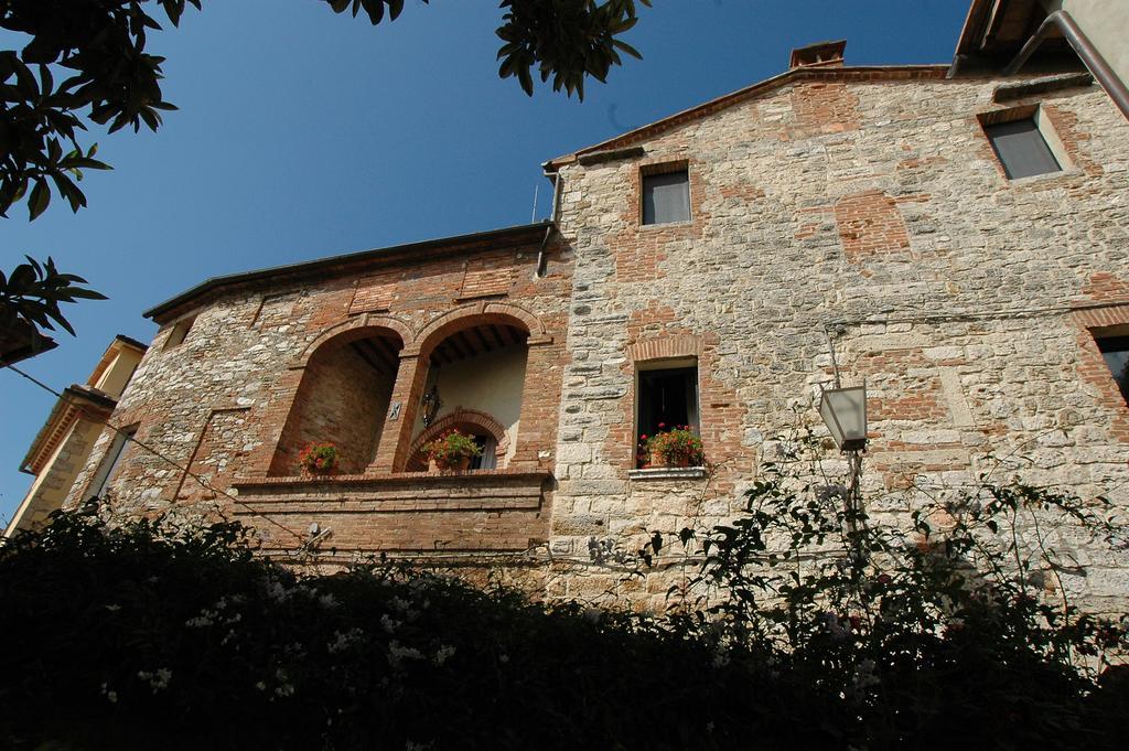 Palazzo Bizzarri 호텔 라폴라노테르메 외부 사진